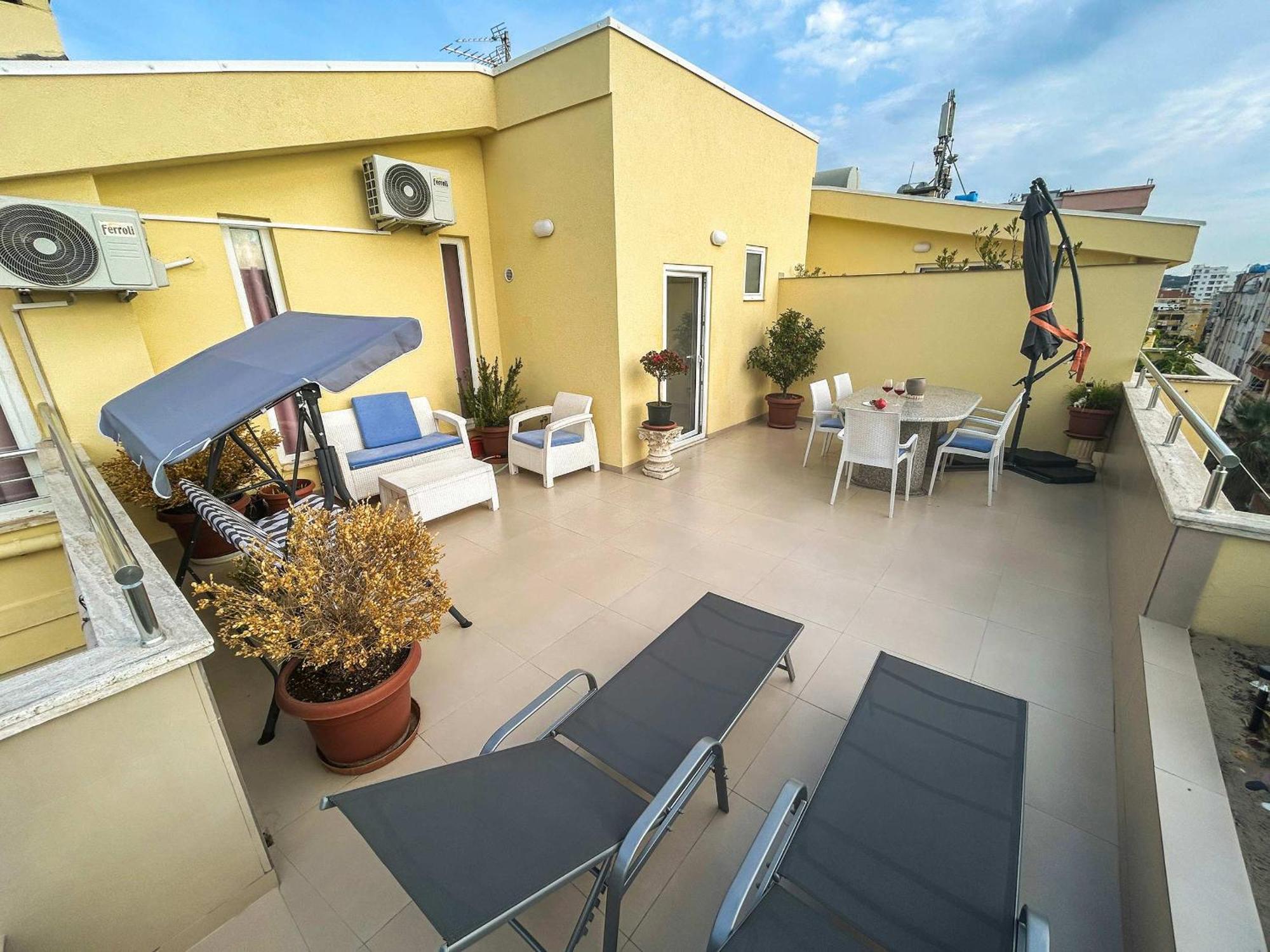 Apartament With Terrace 1319